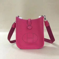 Hermes Mini Evelyne TPM чанта роза